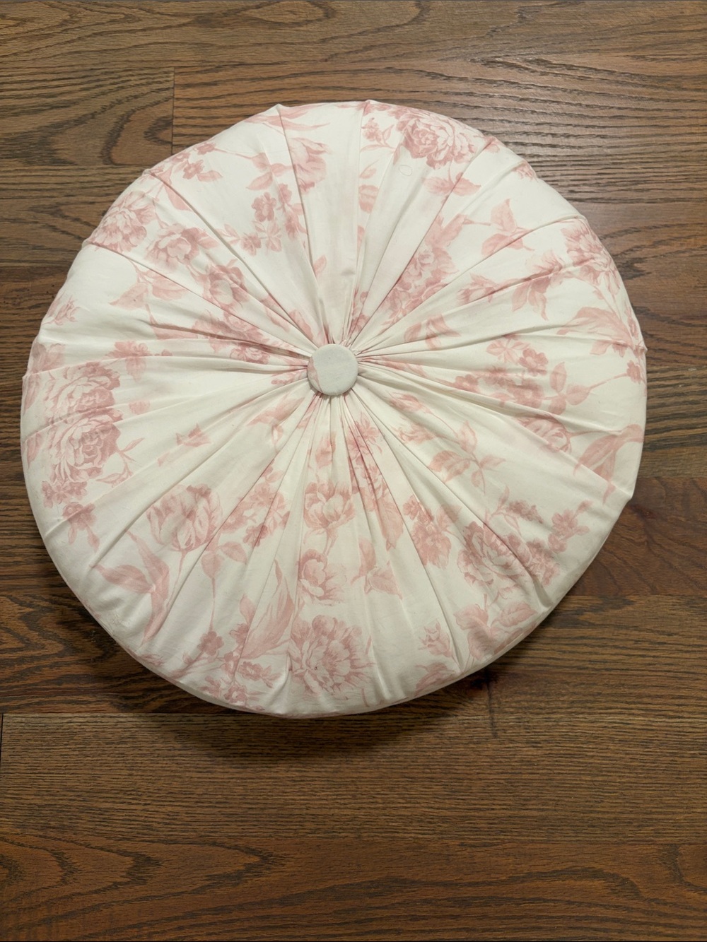 Nicole Miller Home Pillow EUC